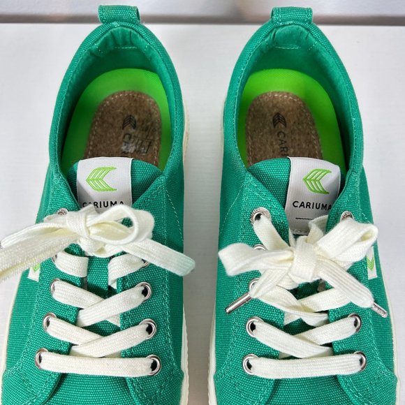 Cariuma OCA Low Green Canvas Sneakers (Size: 8.5 WOMENS) (Size: 7 MENS) - Picture 3 of 10